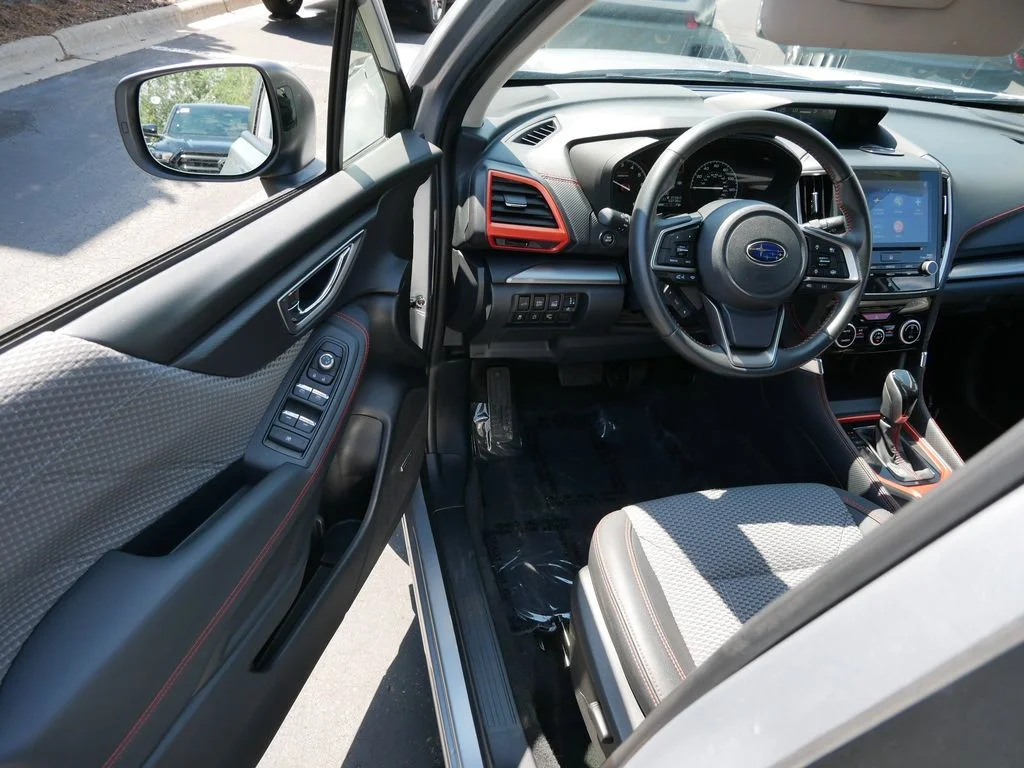 Used 2021 Silver Subaru Sport image 10