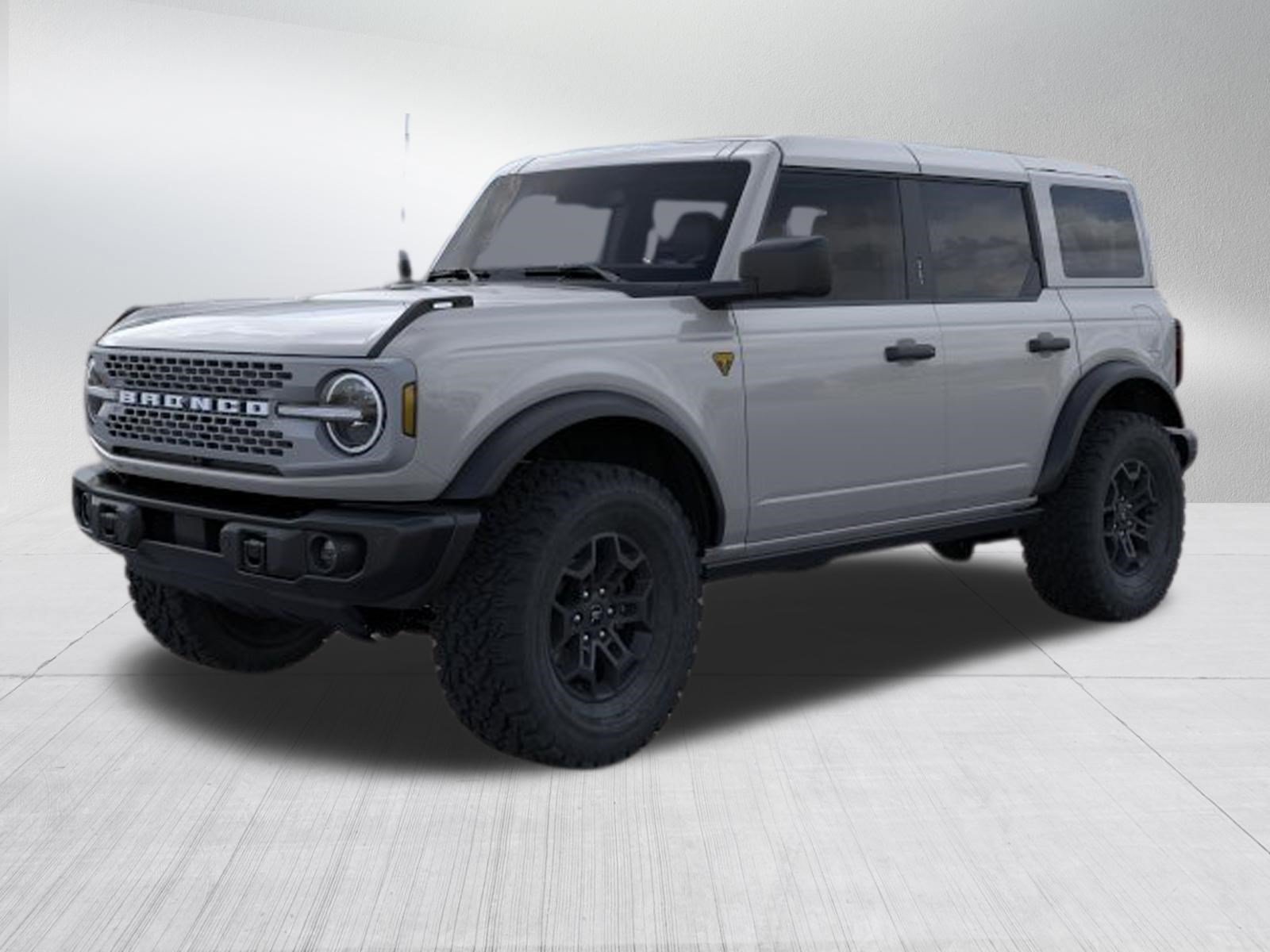 New 2026 Avalanche Gray Ford Badlands image 13