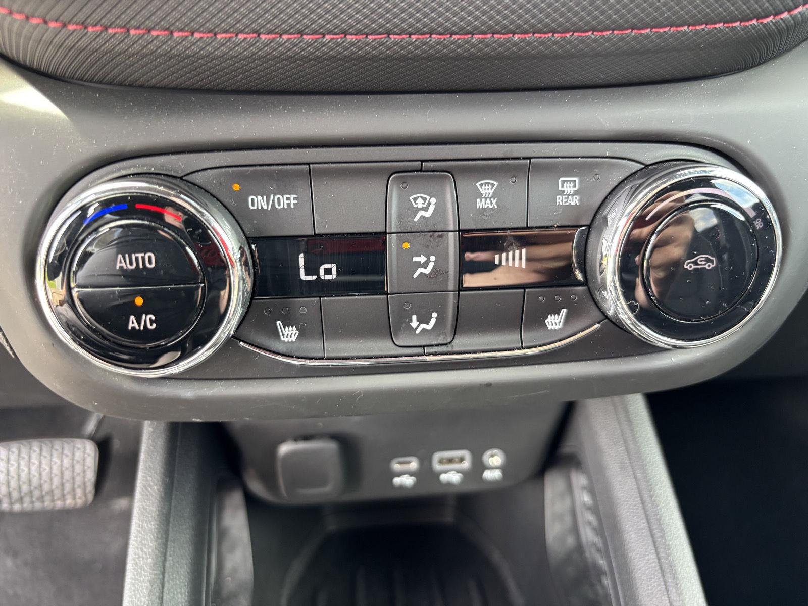 Used 2023 Summit White Chevrolet RS image 24