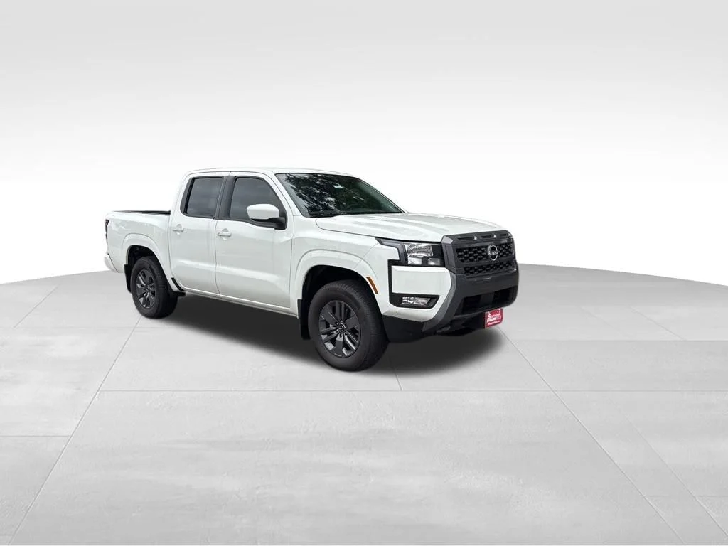 2025 Nissan Frontier SV - Photo 8