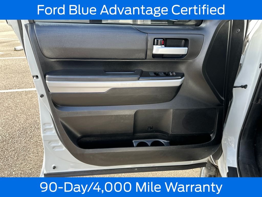 Used 2021 White Toyota SR5 image 12