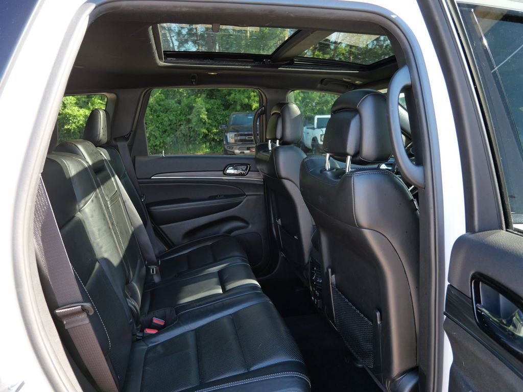 Certified Used 2021 White Jeep Limited image 9