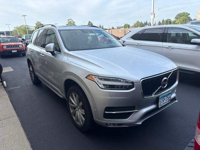 Used 2016 Silver Volvo T6 Momentum image 1