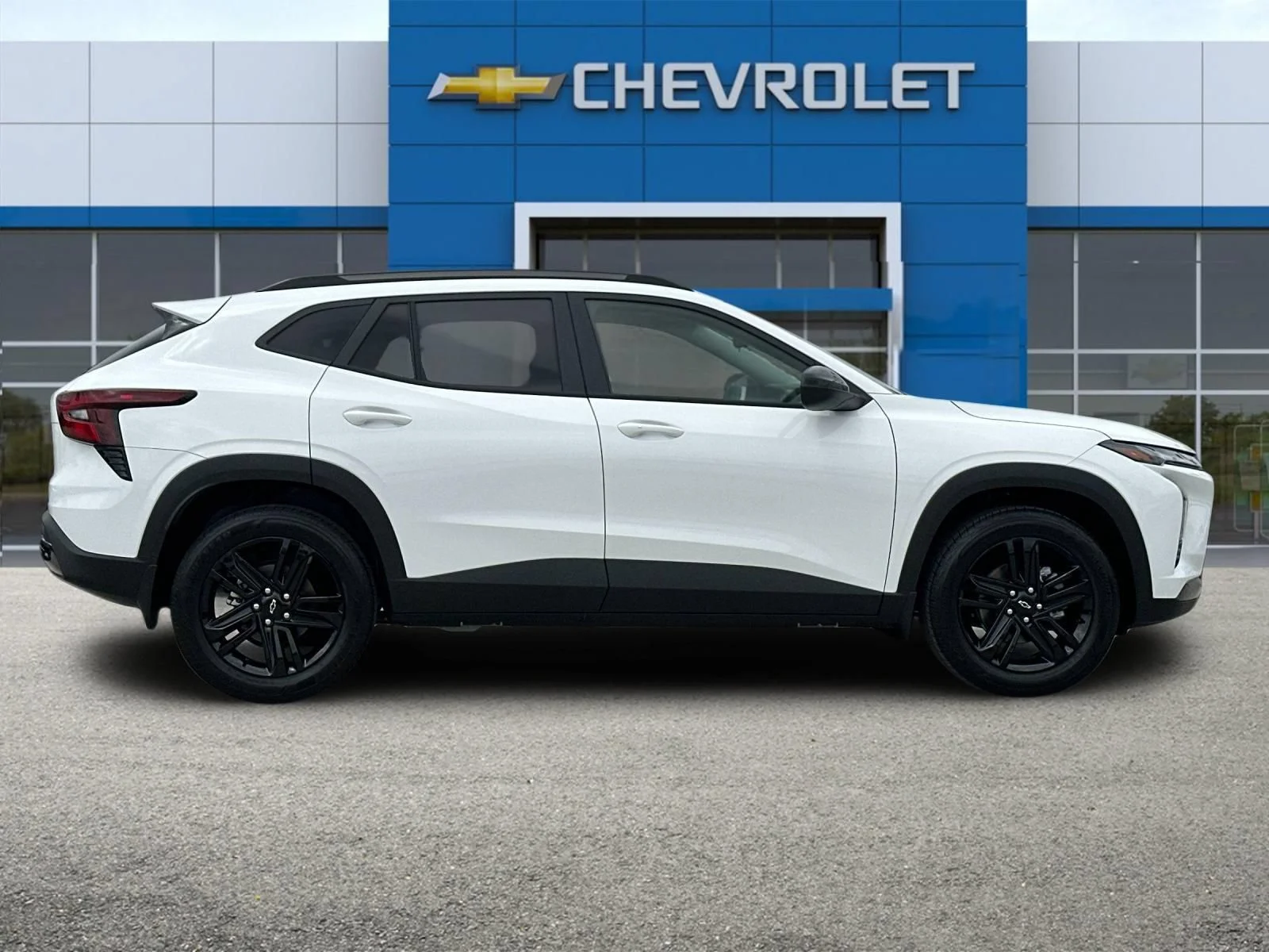 New 2026 Summit White Chevrolet ACTIV image 3