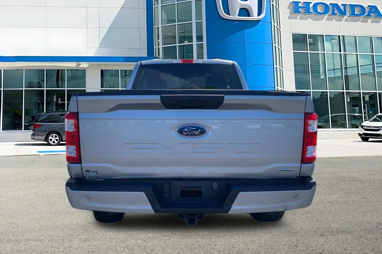 Used 2023 Silver Ford XL image 3