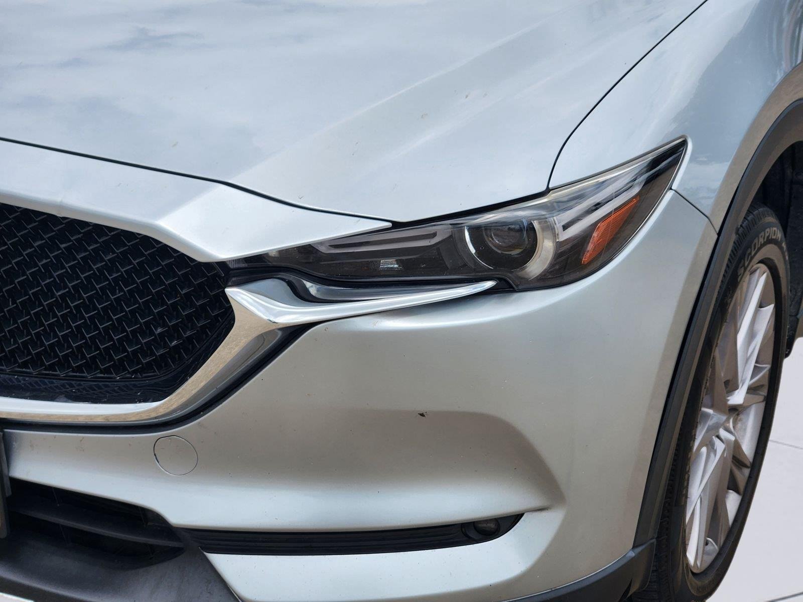 Used 2020 Sonic Silver Metallic Mazda Grand Touring image 9