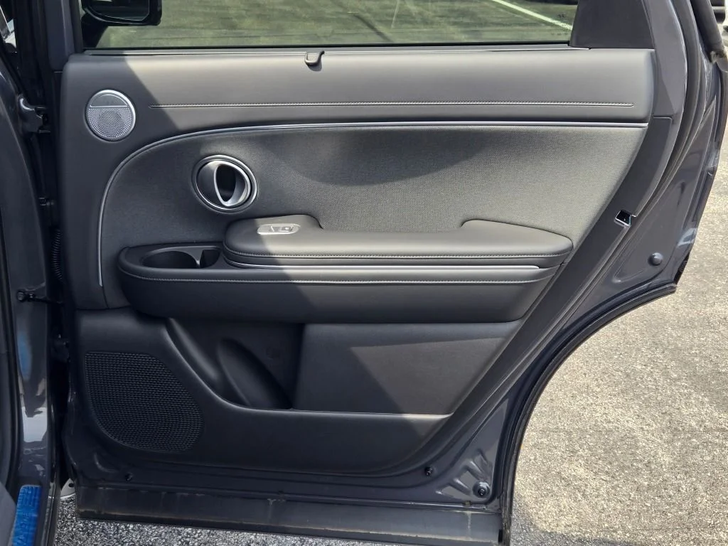 New 2026 Gray Pearl Hyundai Calligraphy image 8