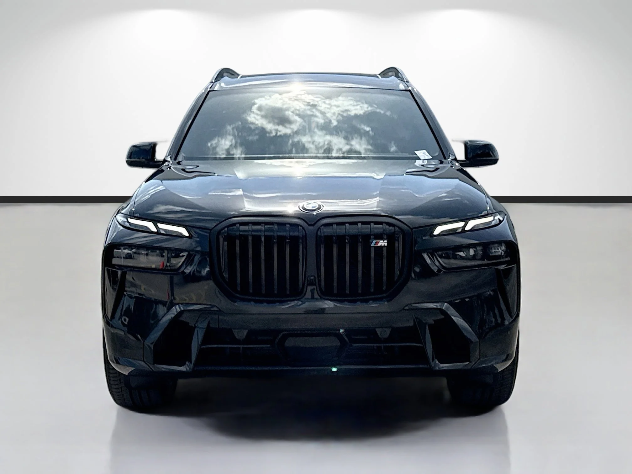 New 2027 Black Sapphire Metallic BMW M60i image 8