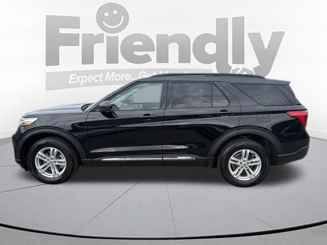 Used 2023 Black Ford XLT image 3