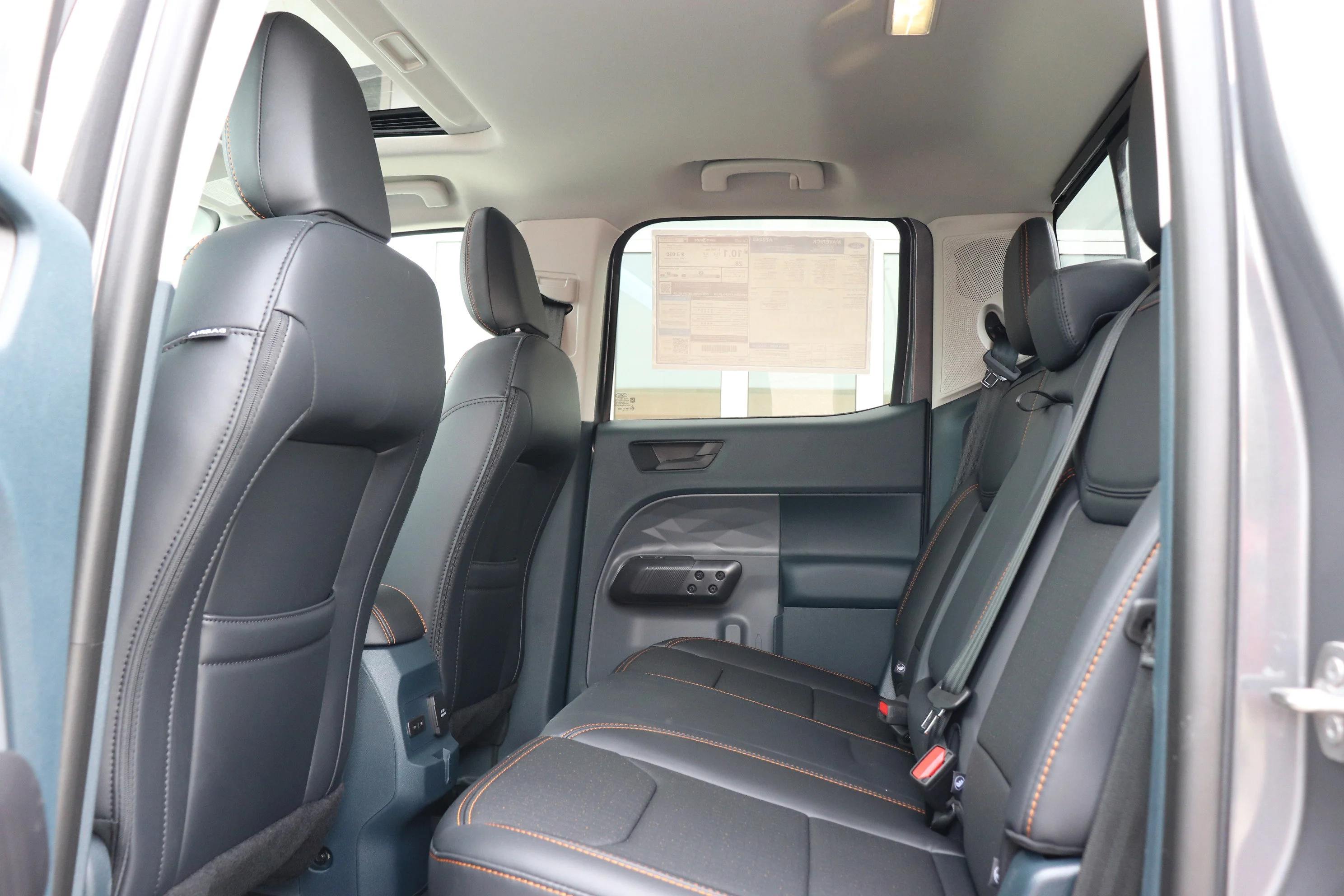 New 2026 CARBONIZED GREY METALLIC Ford Tremor image 10