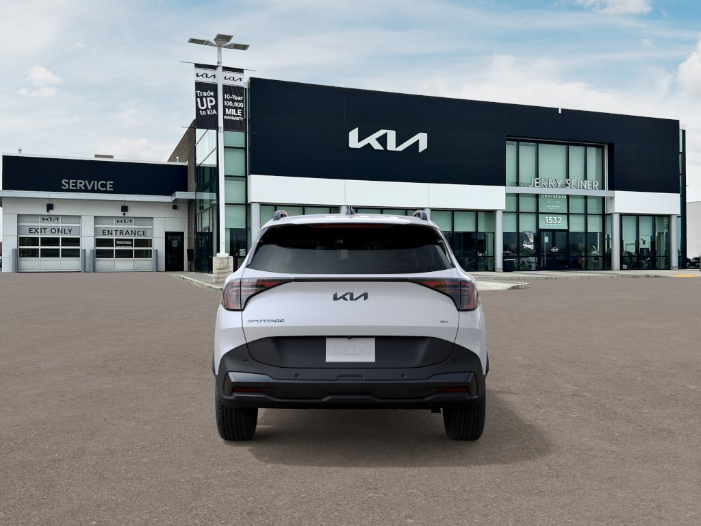 New 2027 Snow White Pearl Kia X-Line image 5