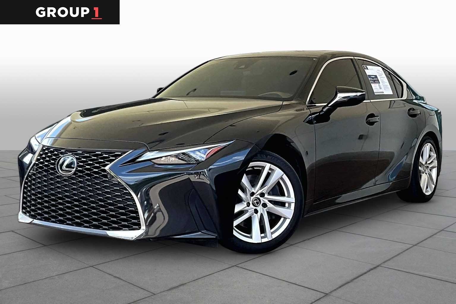 2024 Lexus IS 300 
