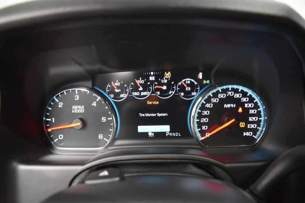 Used 2019 Black GMC Denali image 11