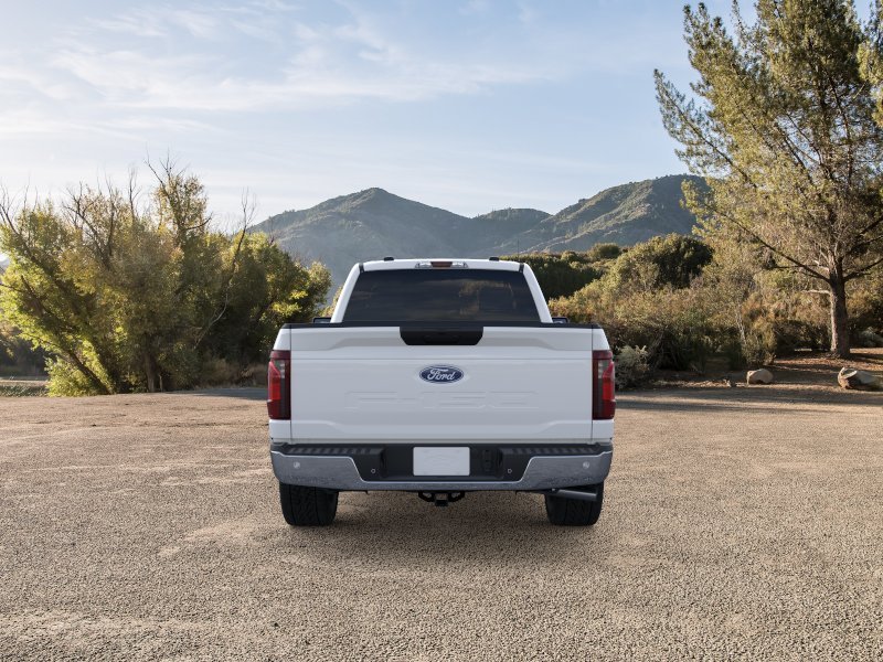 New 2026 Oxford White Ford XL image 5