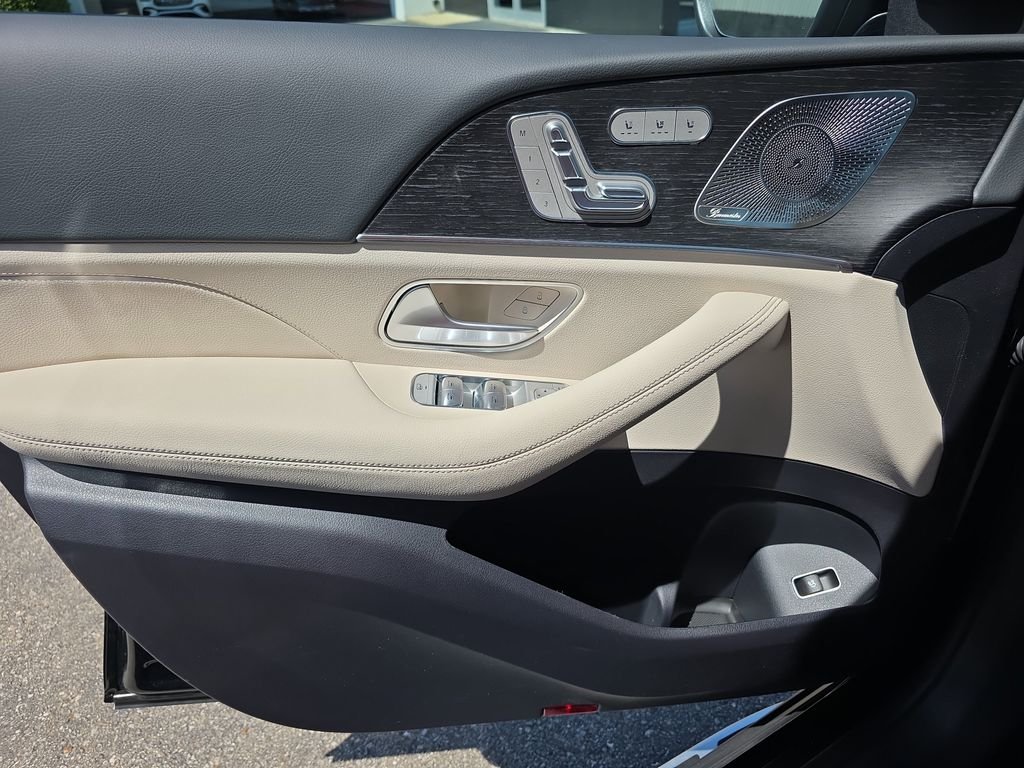 New 2026 Black Mercedes-Benz GLE 350 image 19