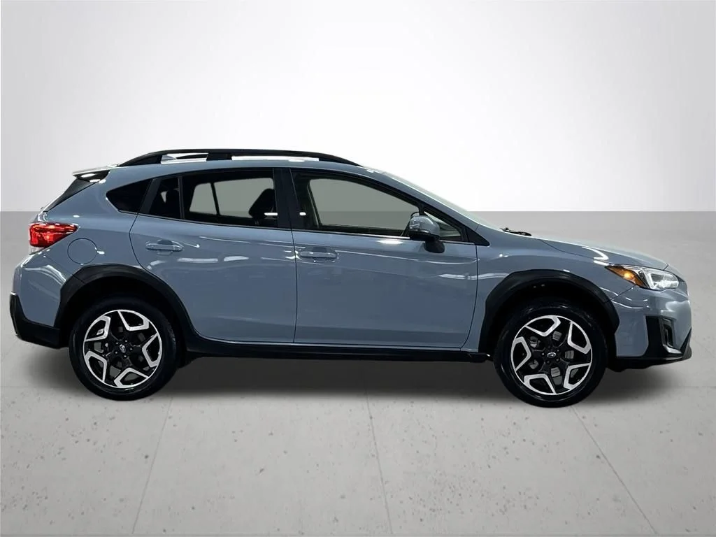Used 2019 Gray Subaru 2.0i Limited image 9