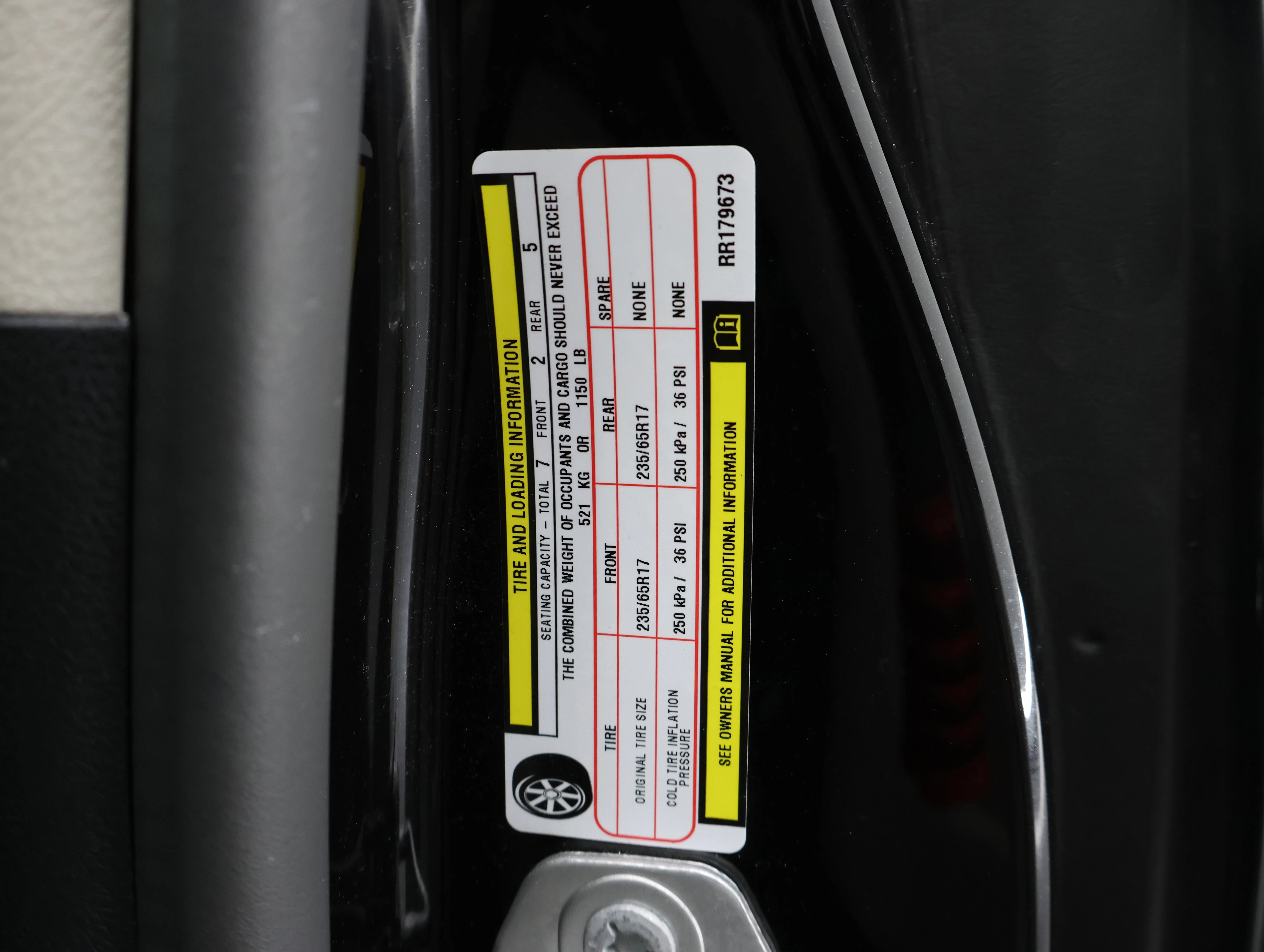 Used 2024 Diamond Black Crystal Pearlcoat Chrysler Touring L image 59