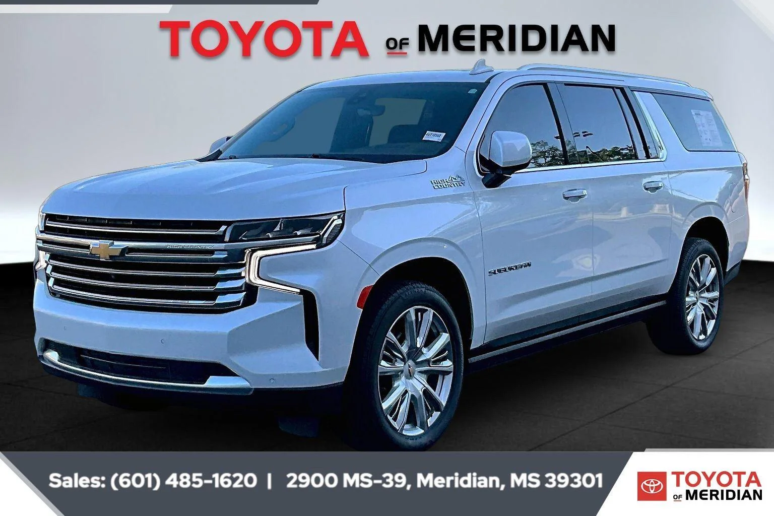 Used 2022 Iridescent Pearl Tricoat Chevrolet High Country image 9