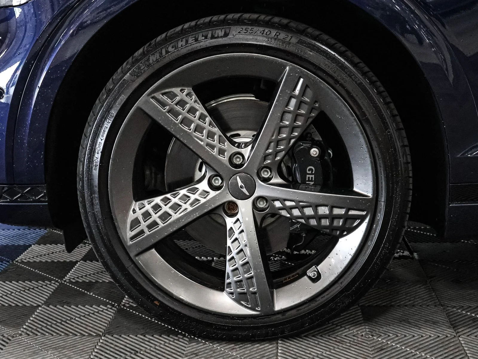 2024 GENESIS GV70 Sport - Photo 18