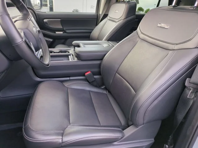 Used 2025 Silver Ford Platinum image 15