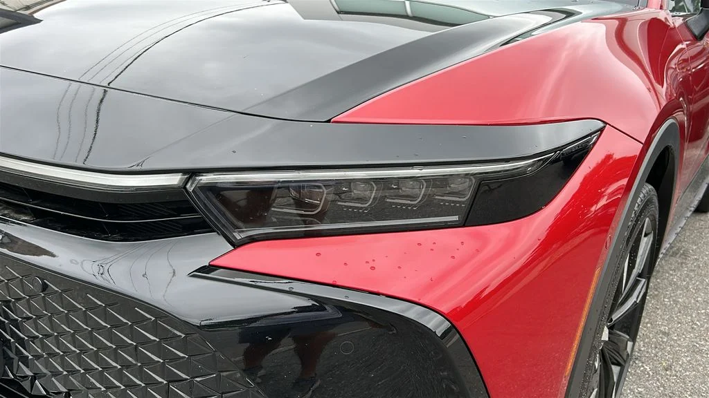Used 2025 Red Toyota Platinum image 6