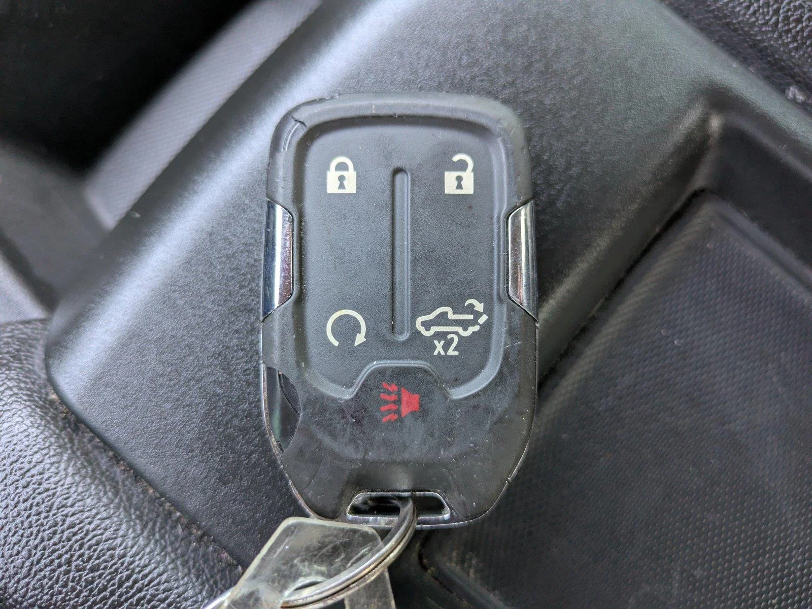 Used 2019 Summit White Chevrolet LT image 28