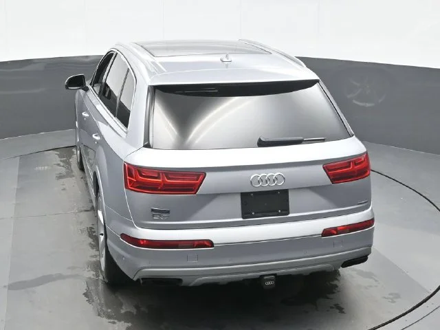Used 2019 Silver Audi 55 Prestige image 10