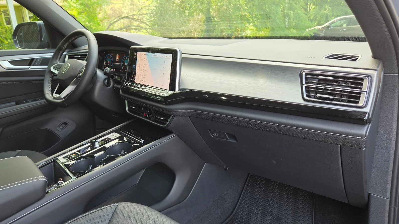 2026 Volkswagen Atlas Cross Sport SE w/Tech - Photo 52