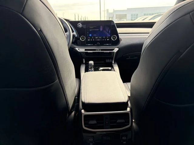 Used 2025 Silver Lexus 350 image 16