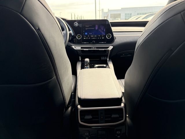 Used 2025 Silver Lexus 350 image 16