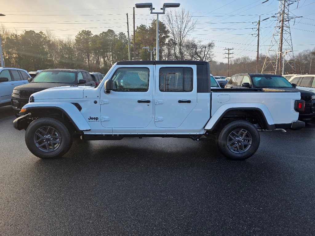 2026 Jeep Gladiator Sport S - Photo 9
