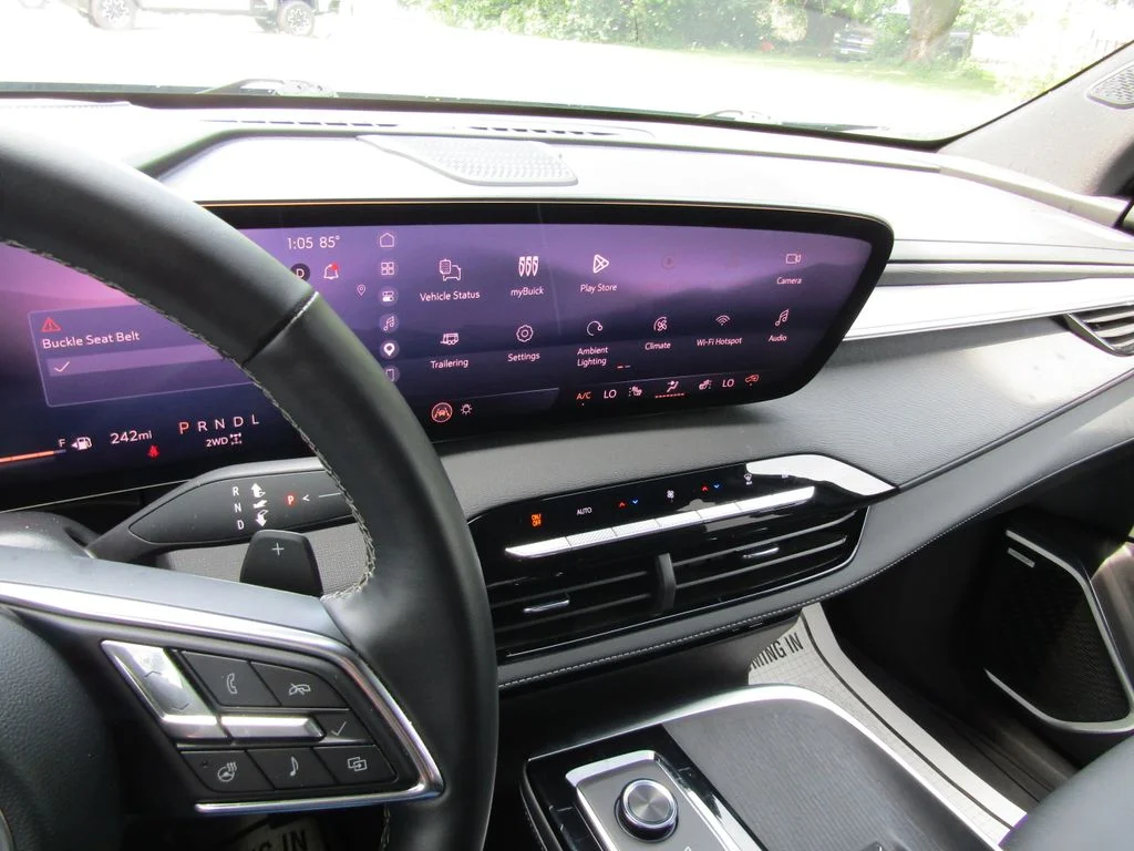 Used 2026 Blue Buick Preferred image 33