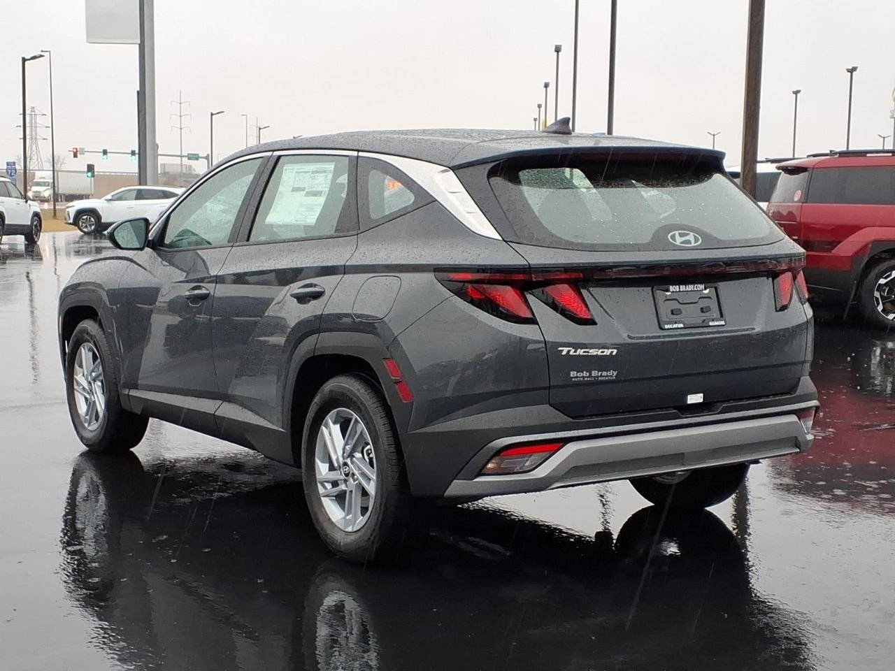 New 2026 Ecotronic Gray Metallic Pe2 Hyundai SE FWD image 12