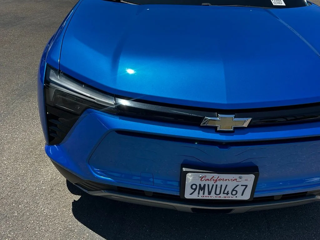 Used 2024 Blue Chevrolet LT image 4