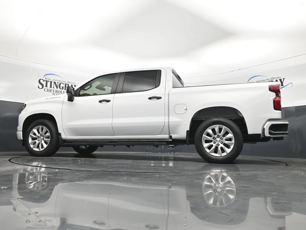 Used 2024 Summit White Chevrolet Custom image 29