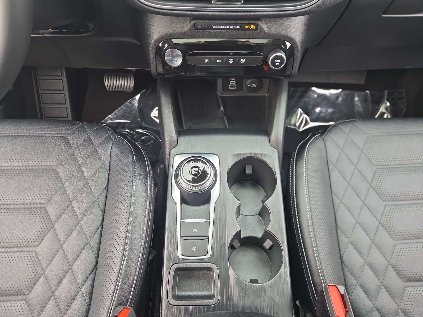 2024 Ford Escape PHEV - Photo 11