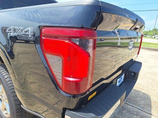 Used 2024 Agate Black Metallic Ford XLT image 28
