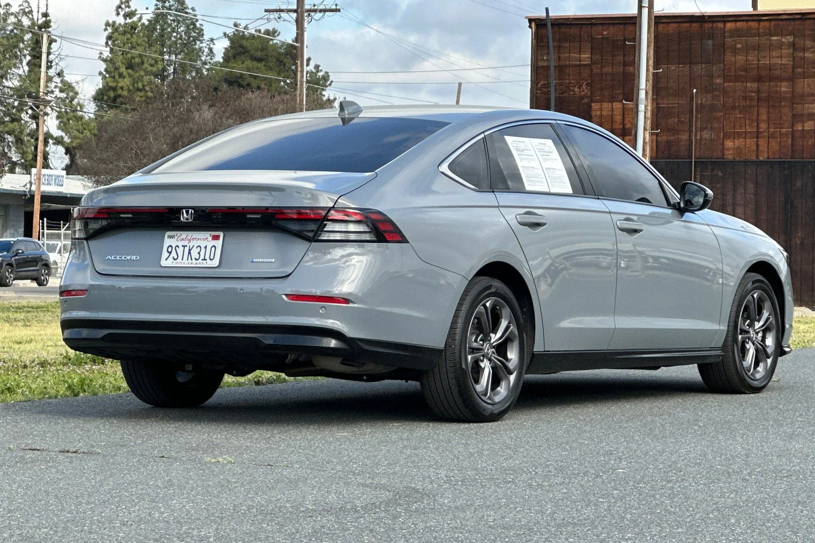 Used 2025 Gray Honda EX-L image 4