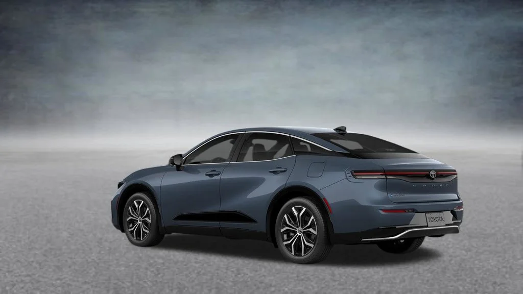 New 2027 White Toyota XLE image 25