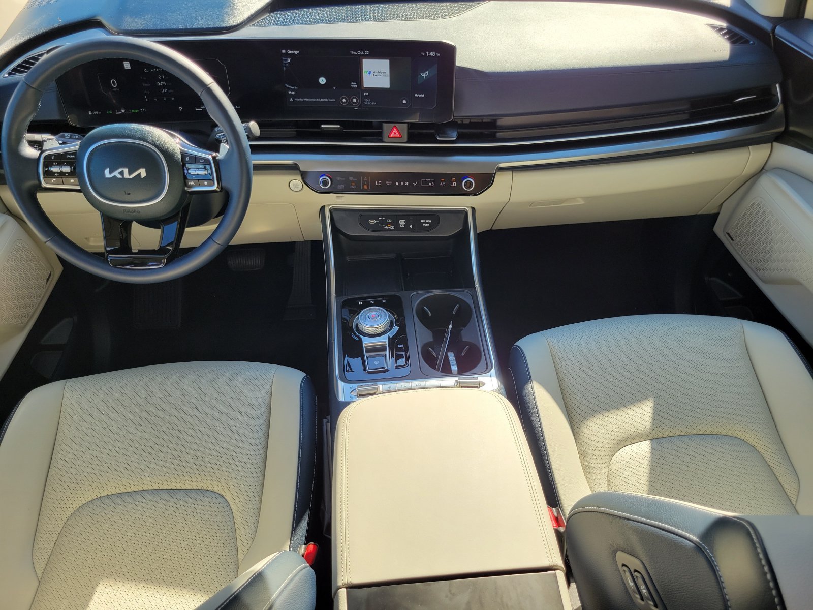Certified Used 2025 White Kia SX Prestige image 29