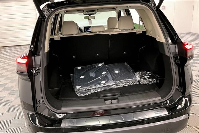 2025 Nissan Rogue SL - Photo 42
