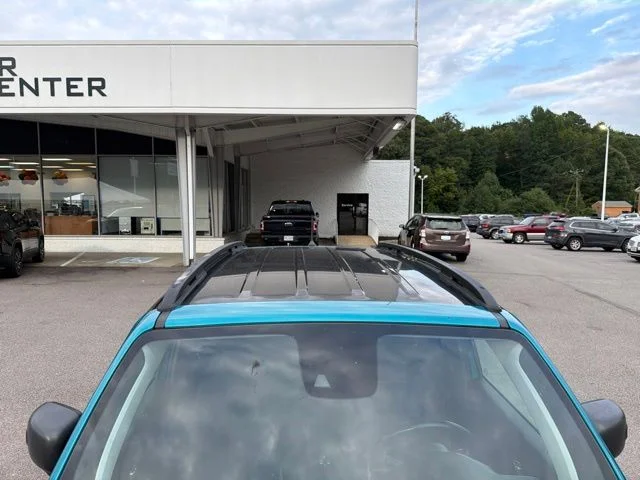 Used 2021 Teal Jeep Trailhawk image 9
