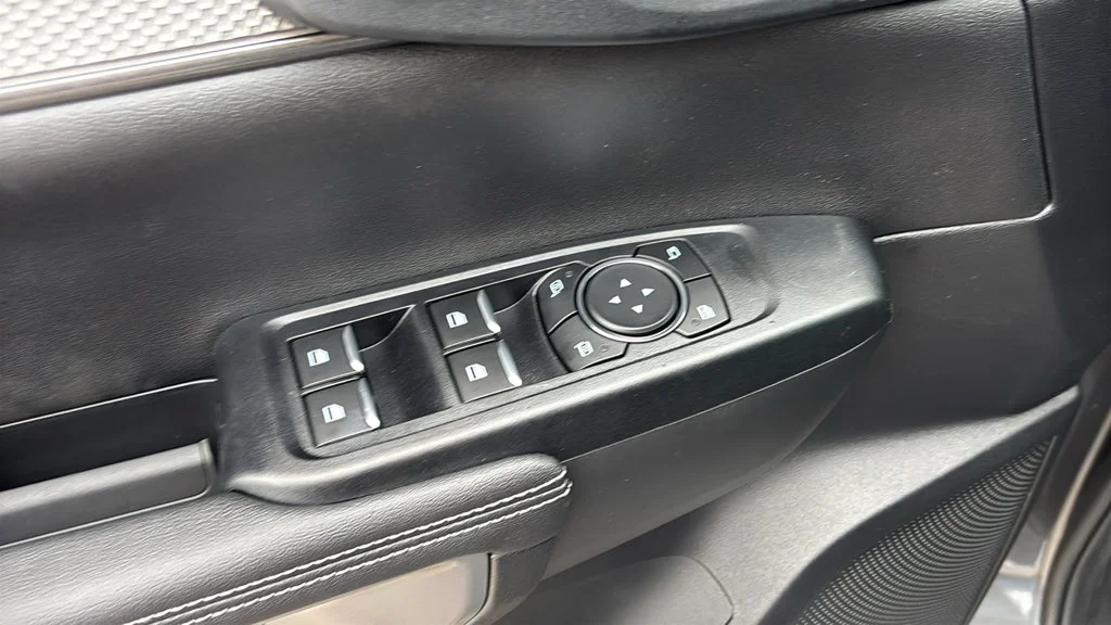 New 2026 Gray Ford Lariat image 10