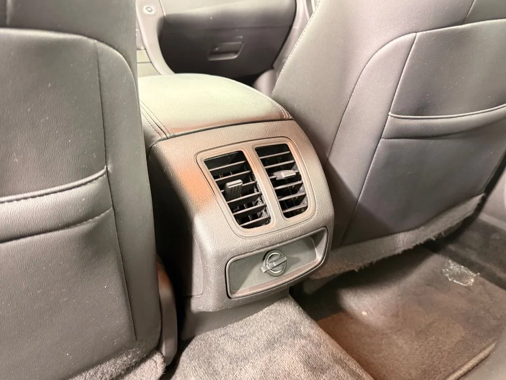 Used 2017 White Ford SEL image 25