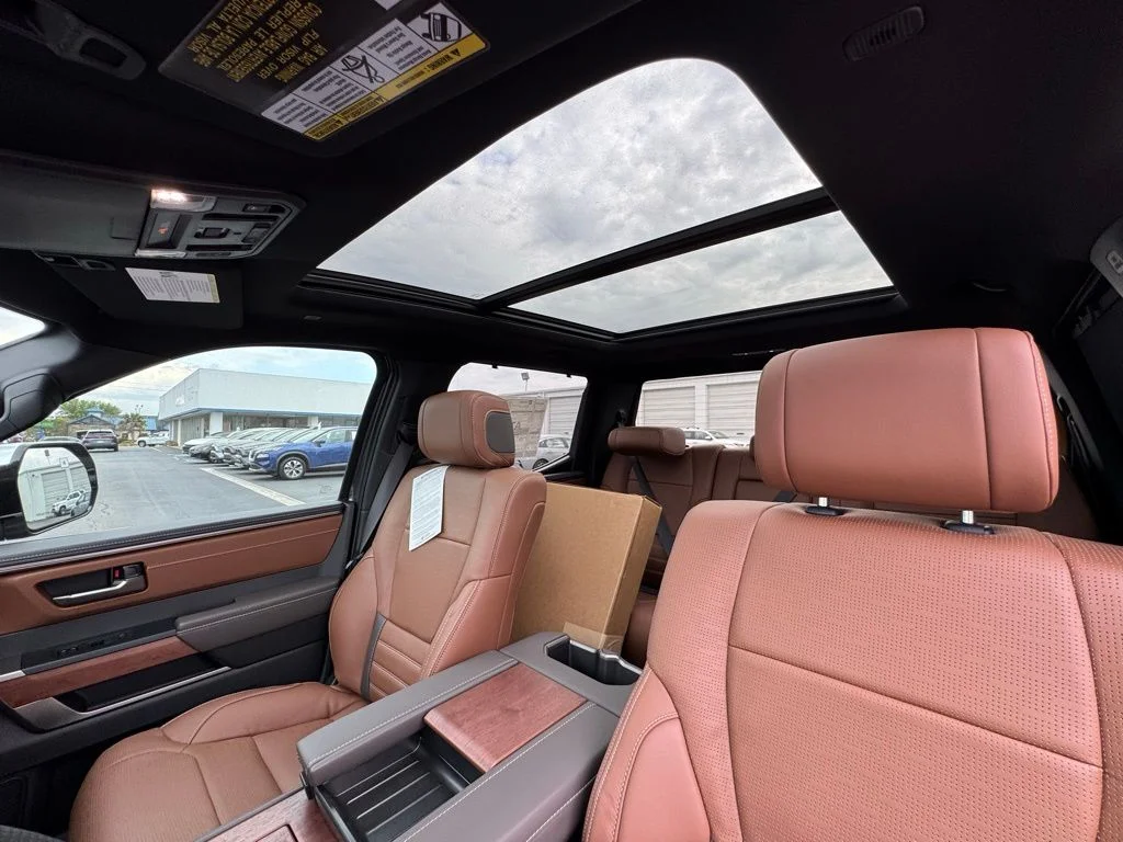 2026 Toyota Tundra 1794 Edition - Photo 17