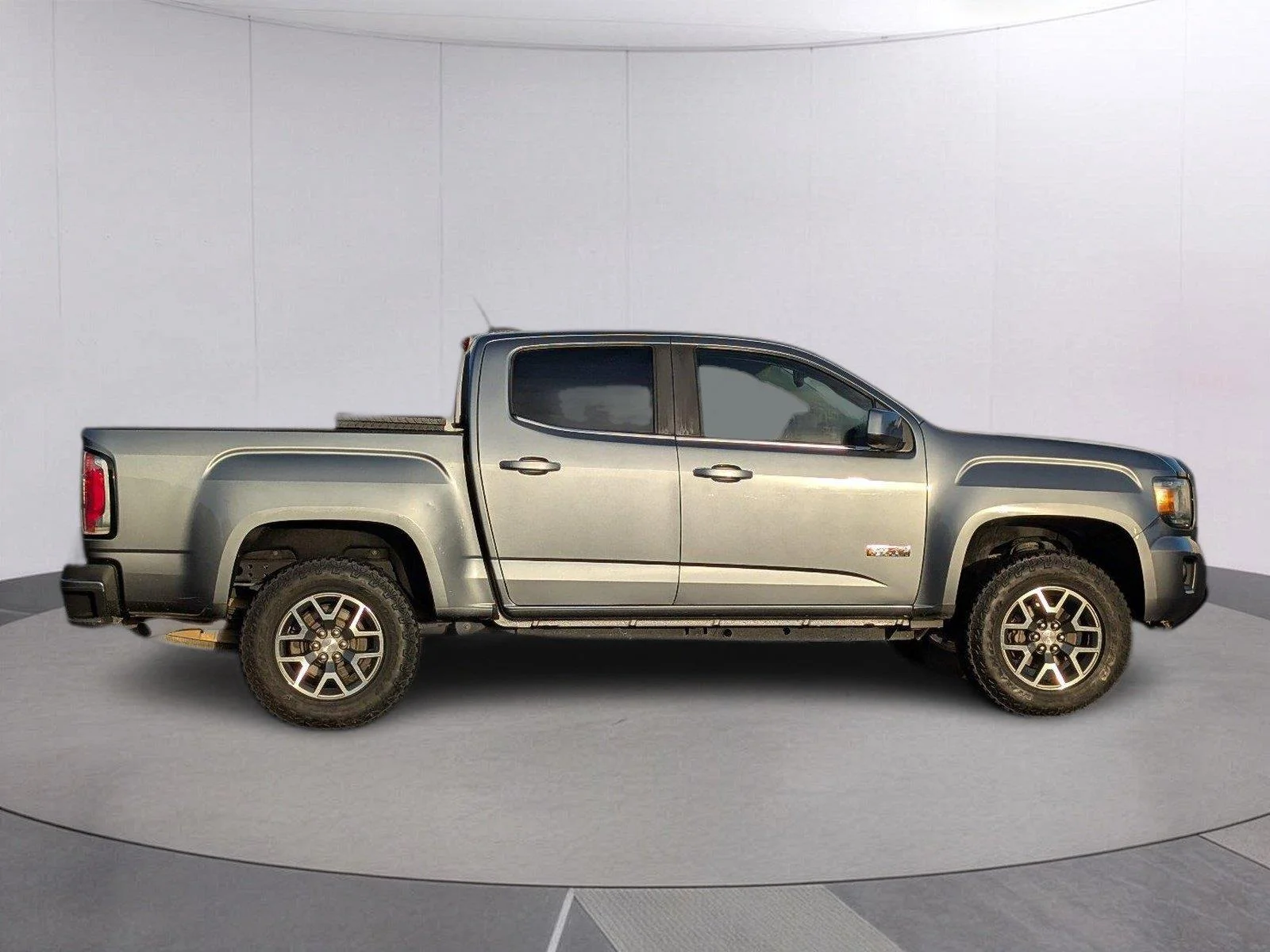 Used 2020 Satin Steel Metallic GMC 4WD All Terrain w/Cloth image 8
