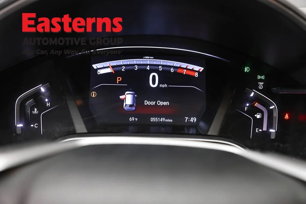 Used 2019 Silver Honda EX-L image 17