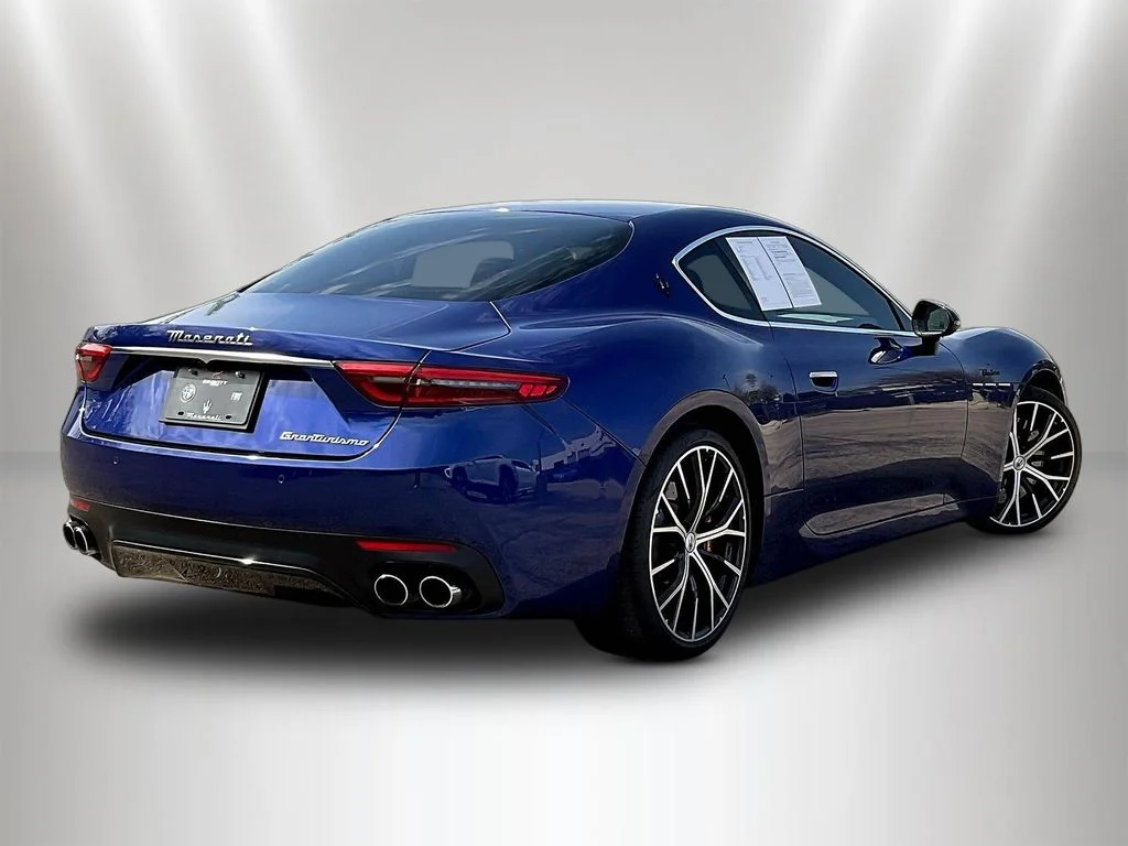 Used 2024 Blue Maserati Modena image 6