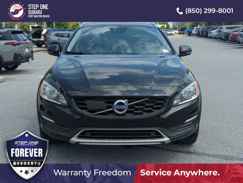 Used 2018 Black Volvo T5 image 10