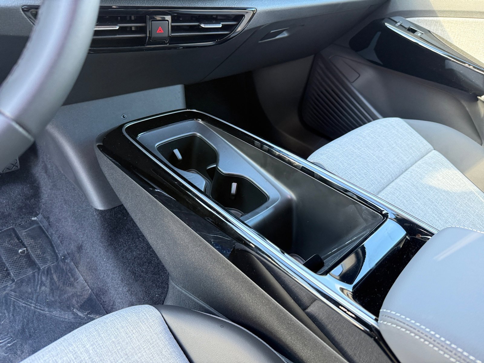 New 2025 Pure Gray Volkswagen Pro image 13